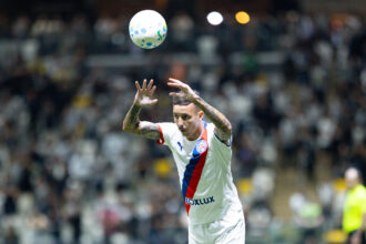 São Paulo acerta com lateral do Bahia até o final da temporada