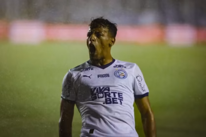 Atacante com passagem recente pelo Bahia negocia transferência para o futebol turco