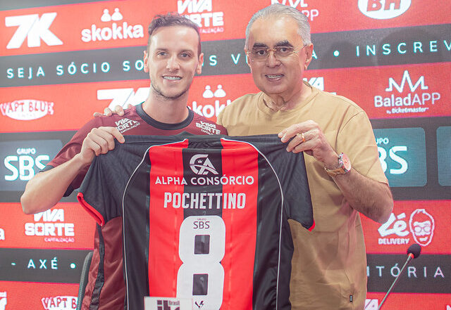 Vitória apresenta novo contratado vindo do Fortaleza