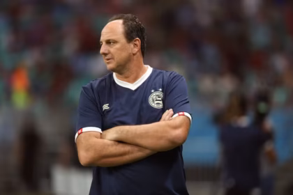 Bahia relaciona promessa da base para enfrentar o Fluminense