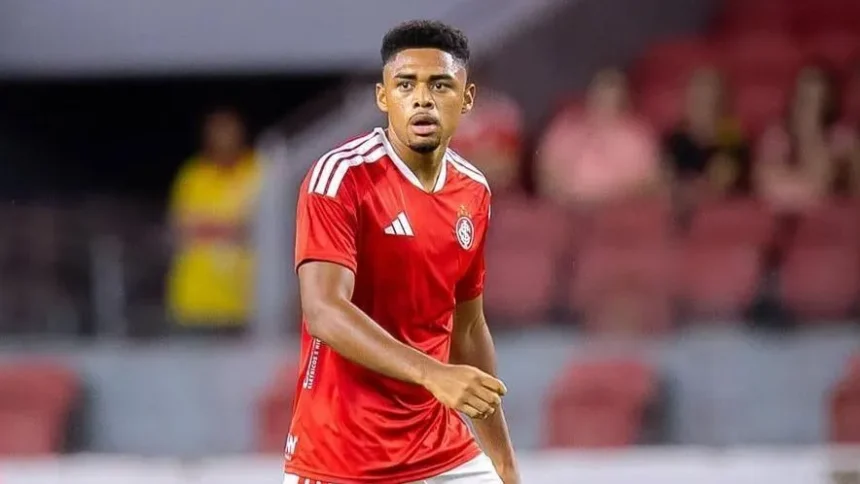 Atleta do Internacional é julgado após expulsão que resultou em lesão grave de jogador do Cruzeiro