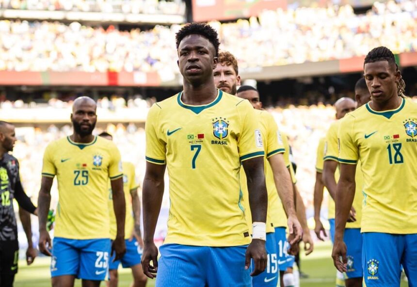 Vini Jr se pronuncia após eliminação do Brasil na Copa: “Frustração”