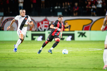 Vitória vence o Vasco da Gama e anima torcida após a Copa do Mundo