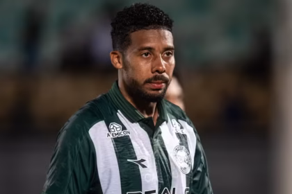 Rival regional fica perto de acertar com meia ex-Vitória