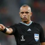 Árbitro brasileiro se torna favorito a apitar final da Copa do Mundo