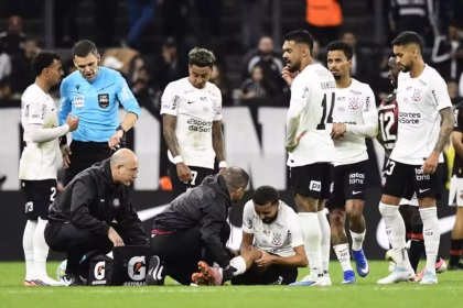 Atacante marroquino sofre lesão e pode ficar fora da temporada por equipe da Série A