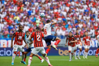Bahia leva a melhor sobre o Vitória no retrospecto recente do clássico Ba-Vi