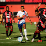 Jogadores do Vitória e atleta do Bahia recebem punição do STJD após confusão no Ba-Vi