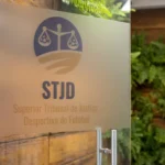 Após novo julgamento, STJD decide aumentar punição contra o Vitória