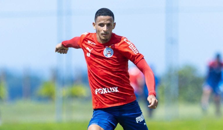 Bahia volta de folga e treina com foco no Vasco da Gama