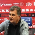 Vitória pode perder pontos e corre risco de rebaixamento caso não resolva transfer-ban da FIFA