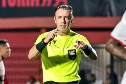 CBF define arbitragem para o clássico Ba-Vi