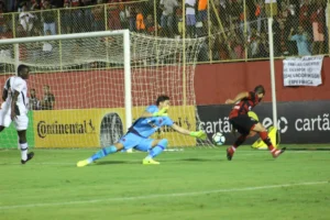 Vitória vence o Vasco na Copa do Brasil de 2017