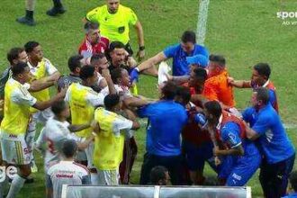 Atleta do Bahia é denunciado no STJD após confusão em partida contra o Internacional