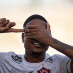 Atleta da base do Vitória acerta com clube da segunda divisão após deixar time paraibano