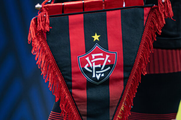 Vitória pode ter novidade entre os relacionados para enfrentar a equipe do Cruzeiro