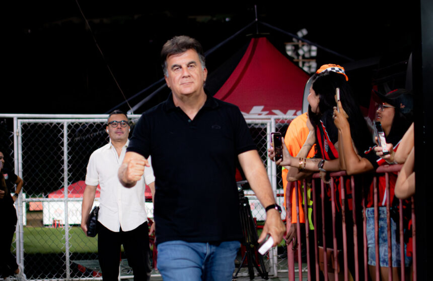 Presidente do Vitória revela situação financeira do clube após proibição das bets