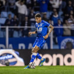 Joia do Bahia ganha oportunidade e estreia como titular em equipe da Série B