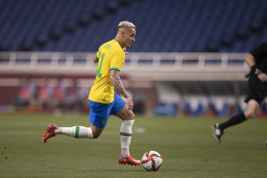Em entrevista, atacante revela desejo de voltar a defender a Seleção Brasileira
