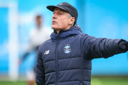 Grêmio anuncia o retorno de Renato Gaúcho após a demissão de Luis Castro