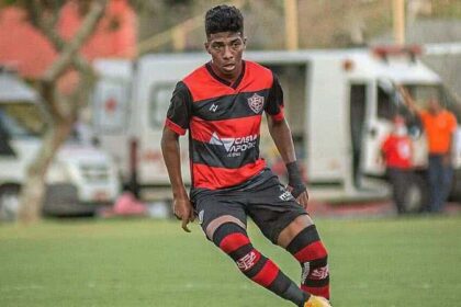 Atacante revelado pelo Vitória aparece em pré-lista de Ancelotti e pode pintar na Seleção Brasileira