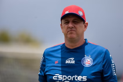 Com Jean Lucas suspenso, Rogério Ceni analisa opções para compor o meio de campo do Bahia contra o Santos