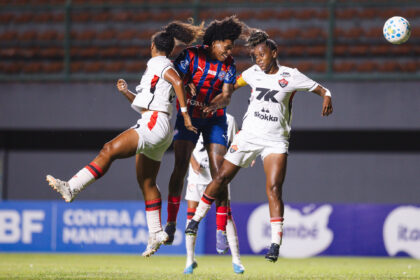 Bahia e Vitória goleiam e se classificam para as semifinais do Campeonato Baiano Feminino