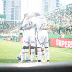 CBF define arbirtagem do confronto entre Vitória e Chapeceonse