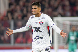 Vitória perde titular para confronto contra o Athletico pelo Campeonato Brasileiro