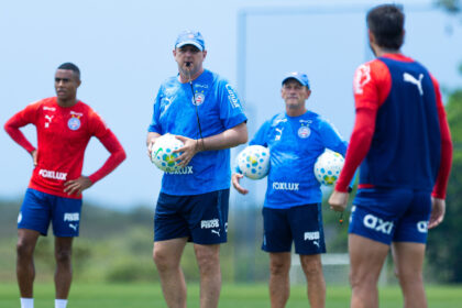 Com ajustes táticos, Bahia encerra mais um dia de atividades para enfrentar o Palmeiras