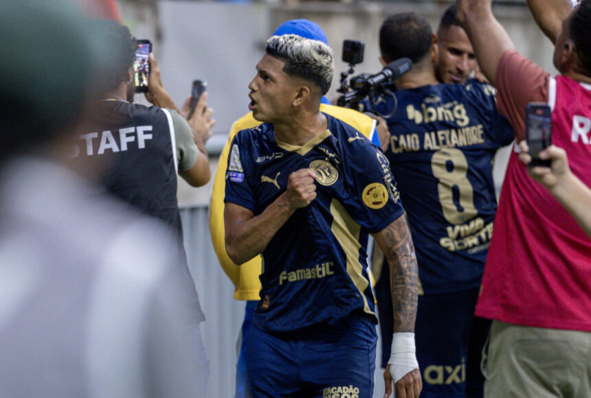Chances de classificação do Bahia para a Libertadores aumentam após tropeço de adversário direto