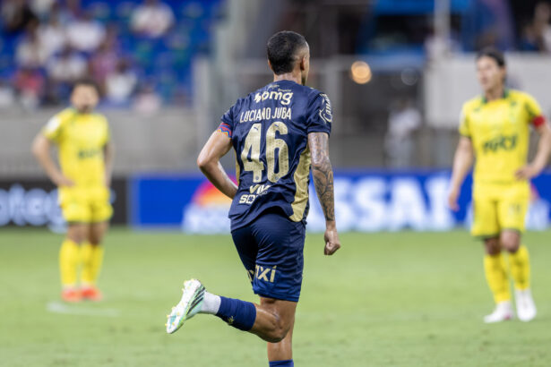 Destaque do Bahia, Juba é o único defensor entre os artilheiros do Campeonato Brasileiro