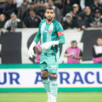 Lucas Arcanjo exalta empate do Vitória diante do Corinthians pelo Campeonato Brasileiro