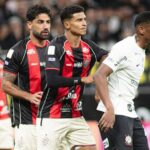 Vitória sai na frente mas sofre empate do Corinthians na Neo Química Arena e segue sem vencer fora de casa