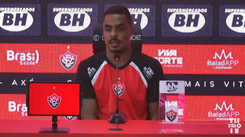 Caíque Gonçalves fala sobre preparação física do Vitória e projeta confronto com o Corinthians