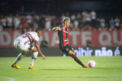 Vitória perde para o São Paulo, amplia tabu de 54 anos e segue sem vencer fora de casa